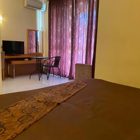 Monalysa St Honore Apartment & Studios Grand Bay Exterior photo