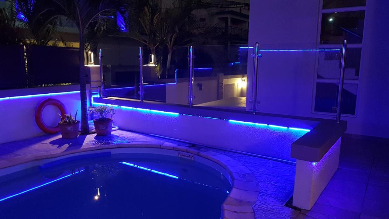 Monalysa St Honore & Grand Baie