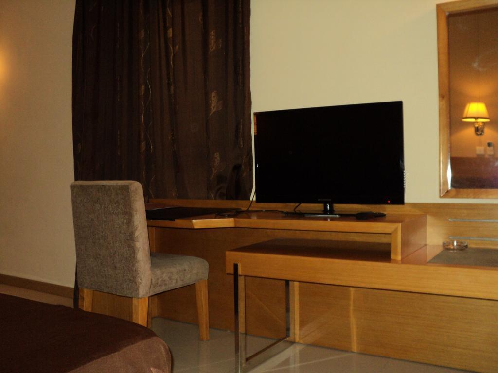 Monalysa St Honore & Apartmán Grand Bay