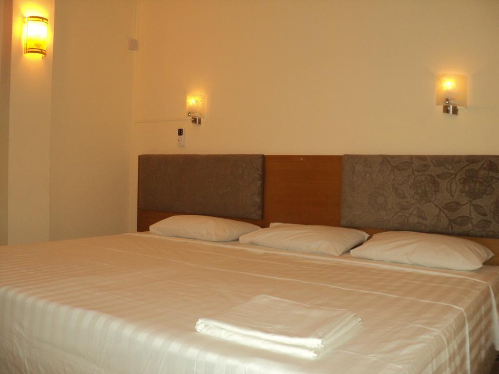 Monalysa St Honore & Apartmán Grand Bay