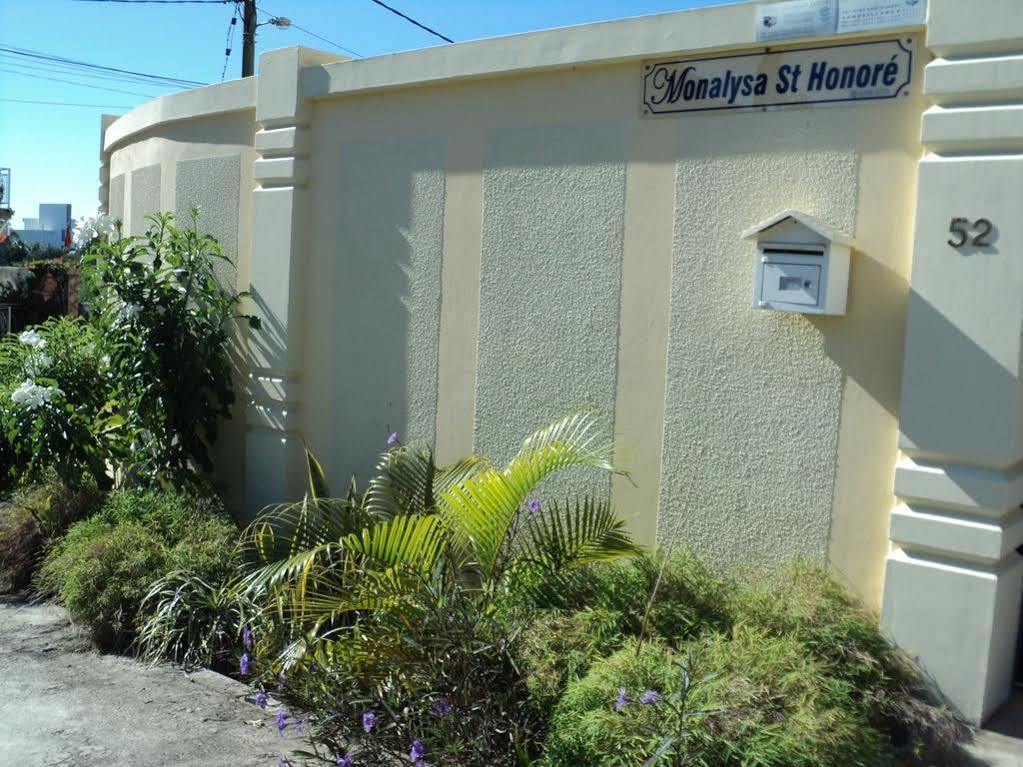 Apartmán Monalysa St Honore & *